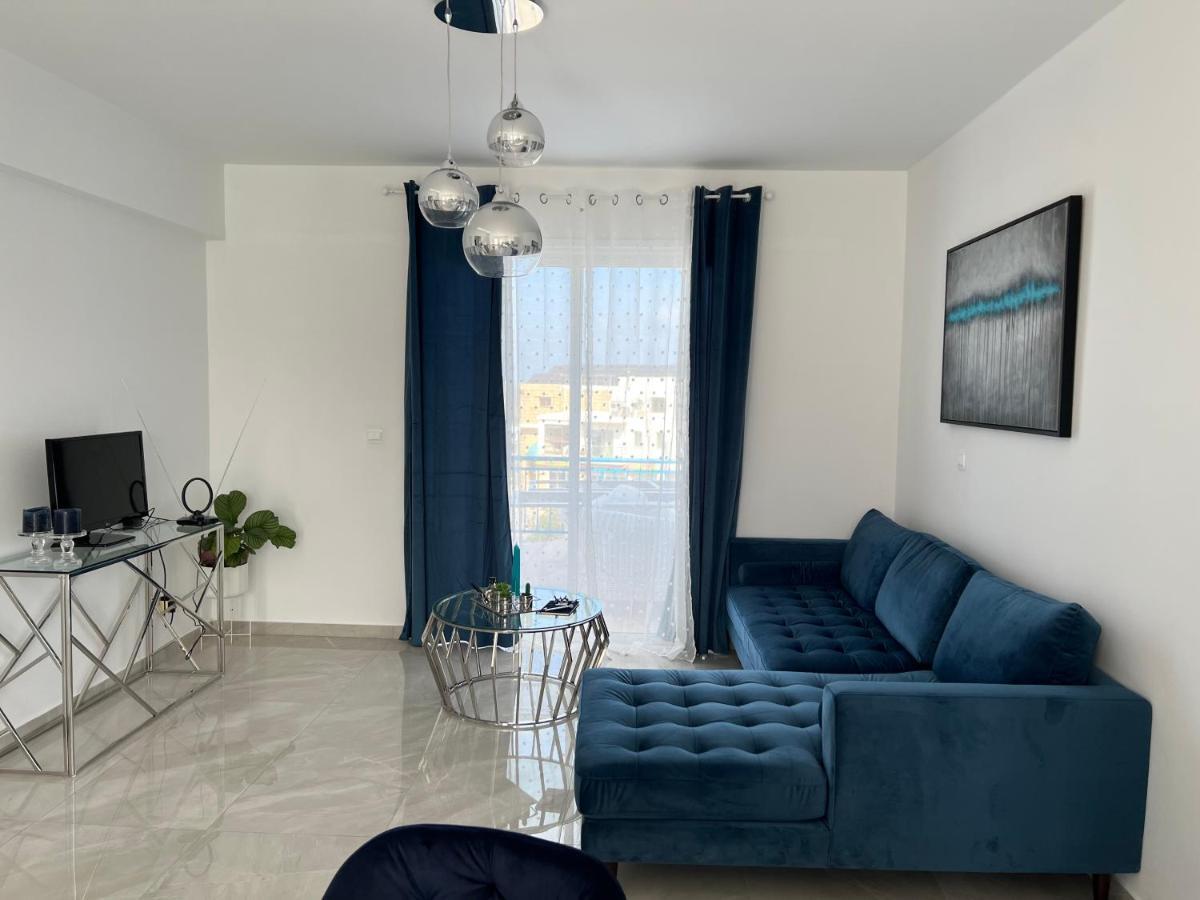 Latsi Apartment 16 Fully Renovated Bagian luar foto